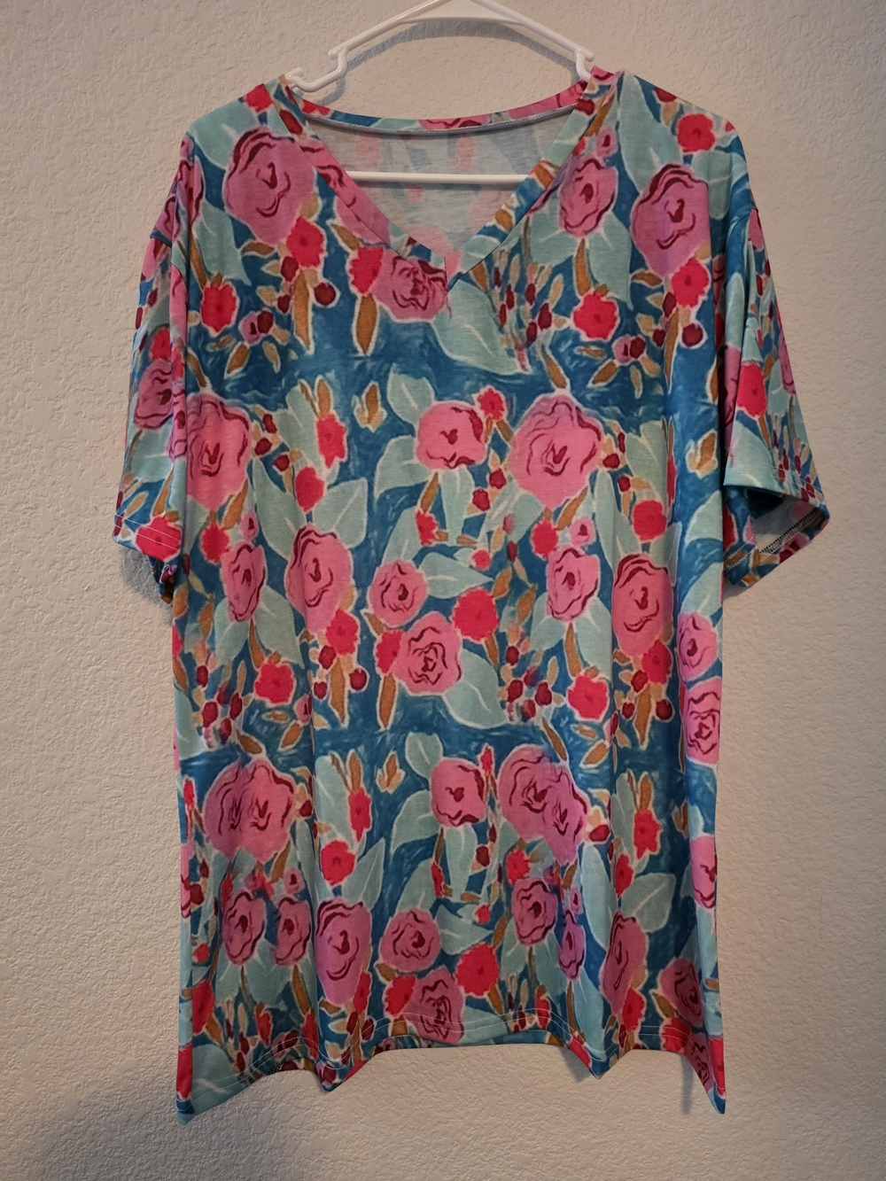 Floral V-Neck Women’s Top in Teal and Pink